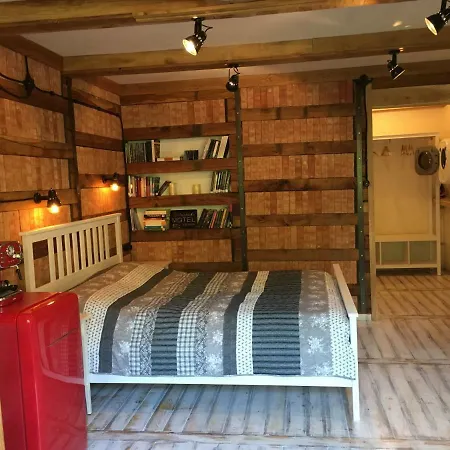 Skay Loft Bed & Breakfast